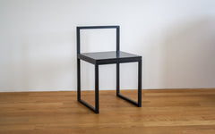 schwarzer Stuhl 'Chair 64' von AG Fronzoni