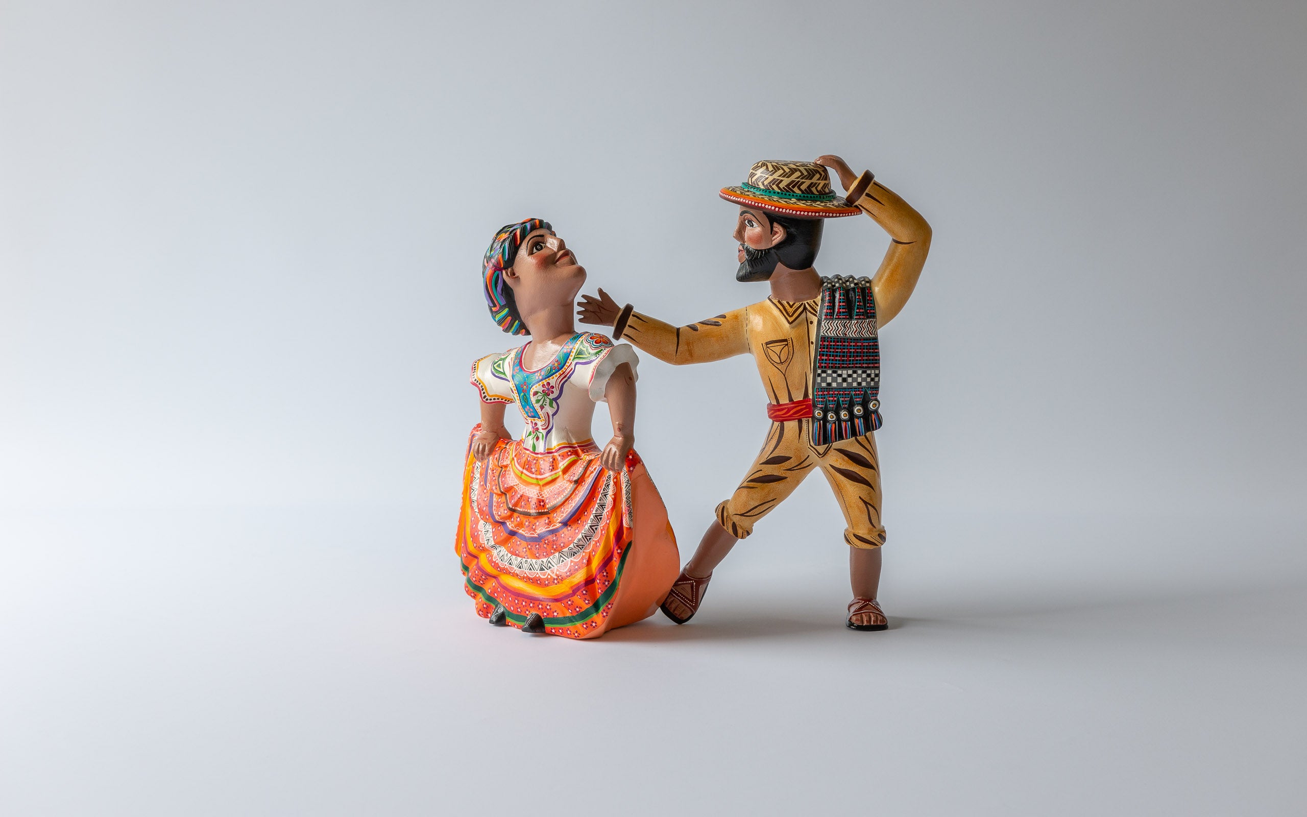 Traditionelle Tänzer: Paar in traditionellen Kostümen von Oaxaca.
